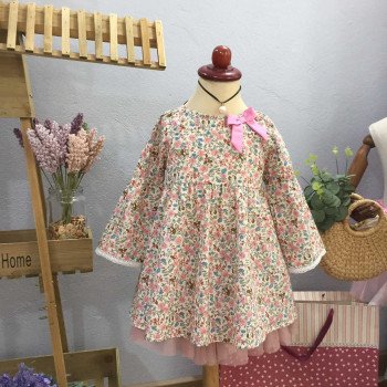 Áo váy hoa cổ nơ thu đông bé gái